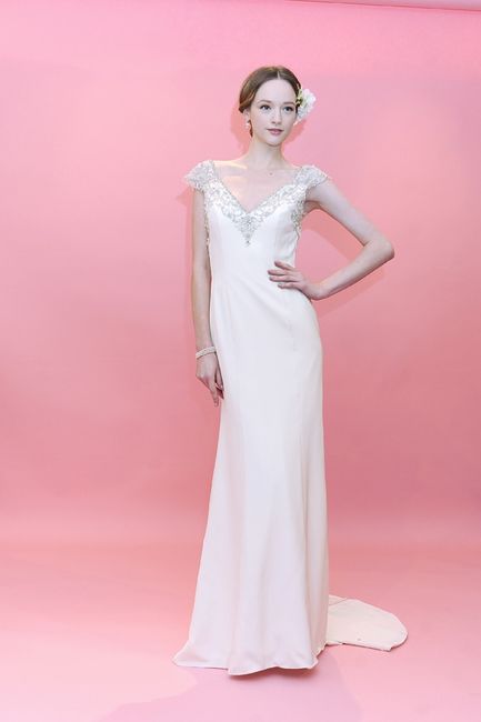 abito da sposa, stile sottoveste 11