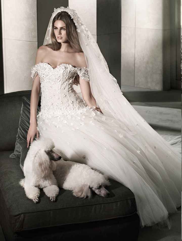 abito da sposa, stile scollo omerale 16