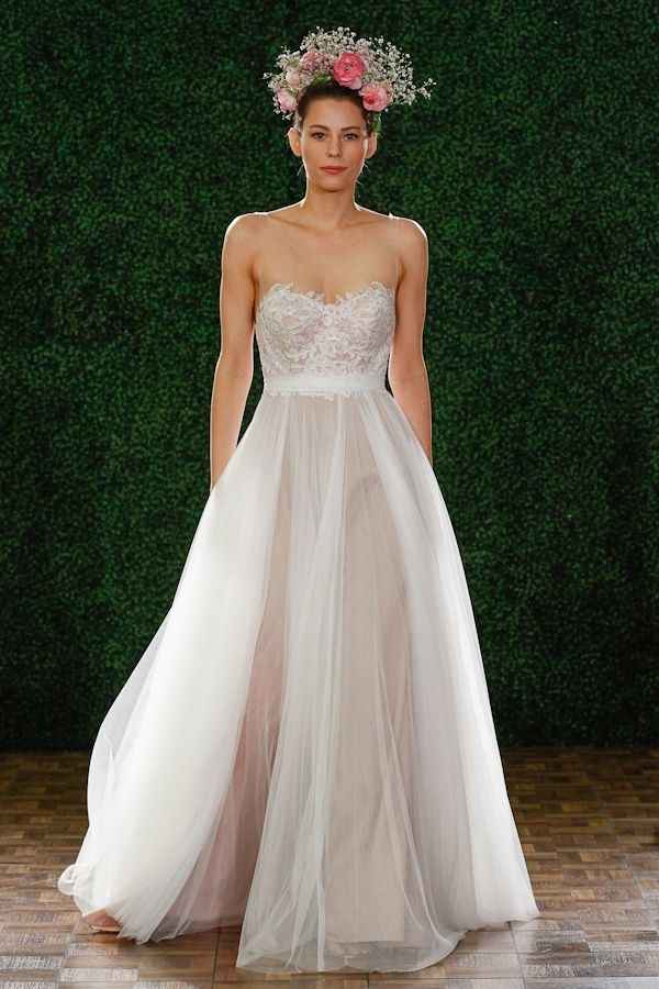 abito da sposa, stile nude look 18