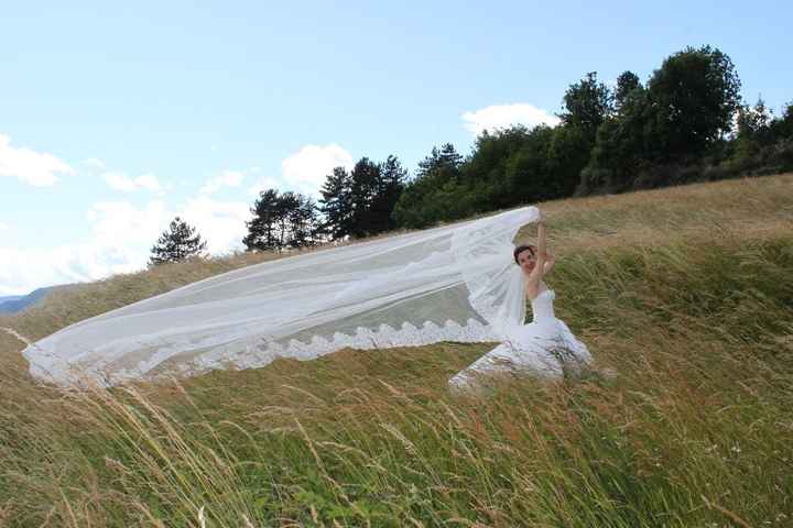TRASH THE DRESS - LOVE THE DRESS  - field of love 2
