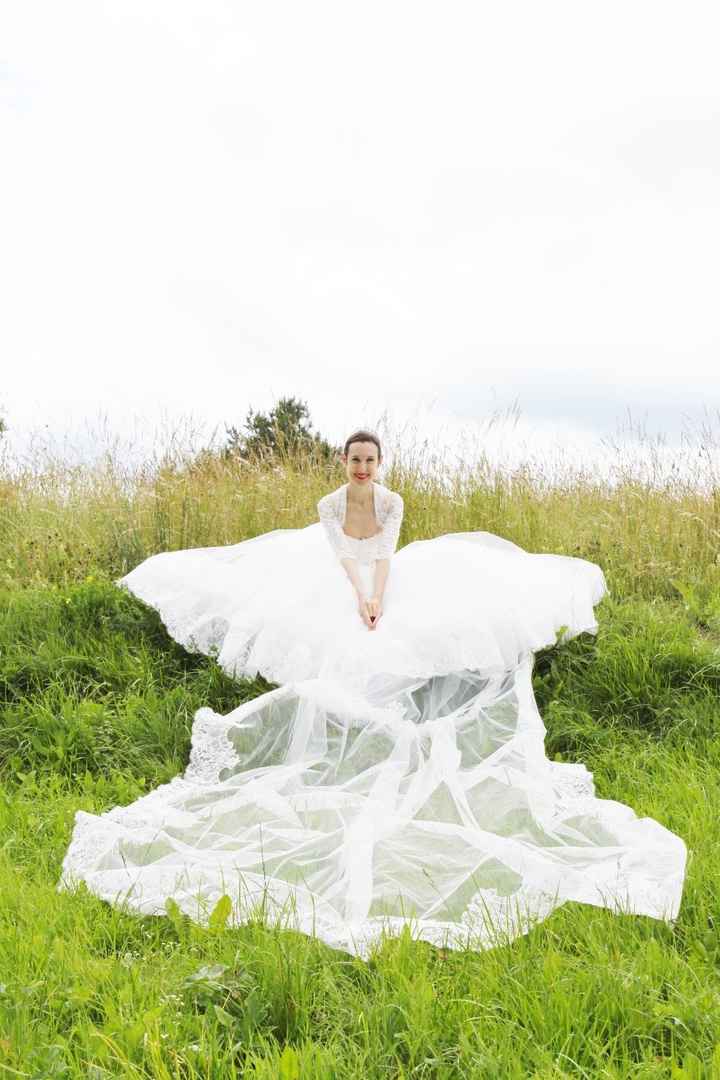 TRASH THE DRESS - LOVE THE DRESS  - horizon of love 1