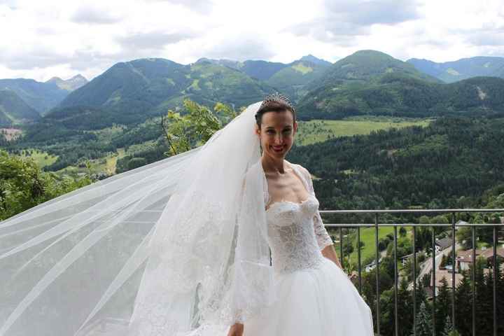 TRASH THE DRESS - LOVE THE DRESS  - mountain of love