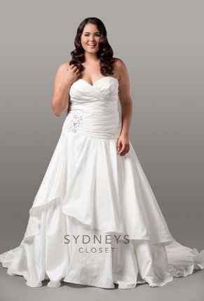 Abito da sposa - stile curvy 7