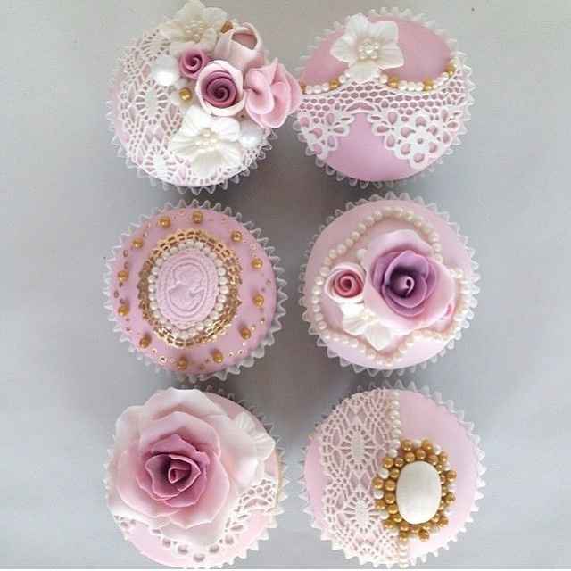 Torte nuziali da sogno - la proposta di oggi  02/01/2016-  si o no?