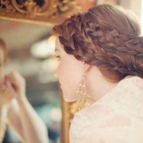 Acconciature da sposa da sogno - la proposta di oggi 12/01/2016: si o no?