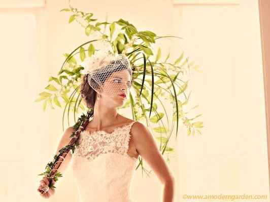 Guida agli accessori da sposa 9 - l'ombrello - con fiori 