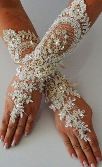 accessori da sposa , guanti gioiello 2