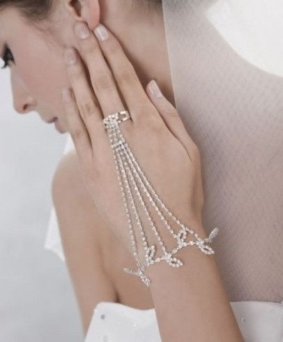 accessori da sposa , guanti gioiello 5