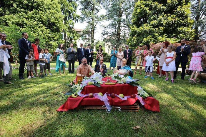 IL REPORTAGE DELLE MIE NOZZE - cerimonia indovedica 4