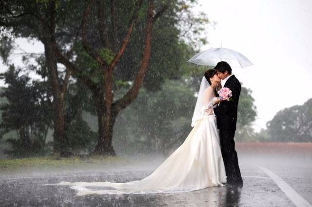 Guida agli accessori da sposa 9 - l'ombrello - trasparente