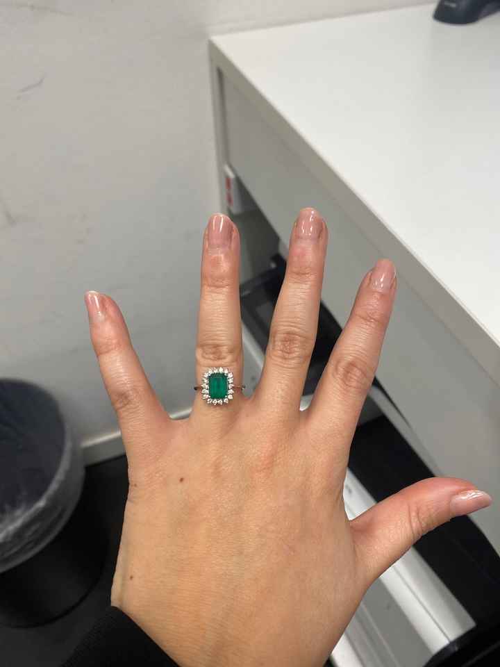 Come è il vostro anello di fidanzamento?? - 1