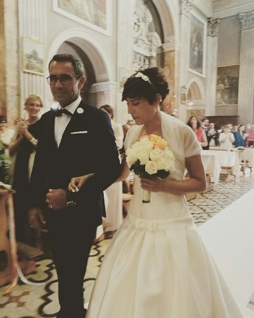  Spose con capelli corti a me.. - 2