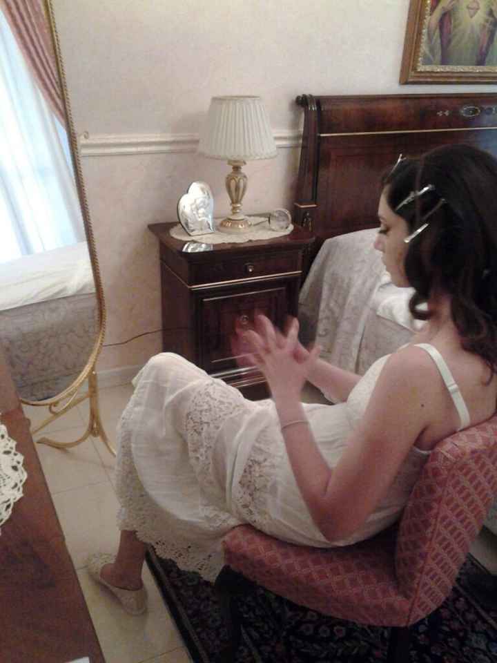 Vestitino bianco invece di vestaglia e sottoveste - 1