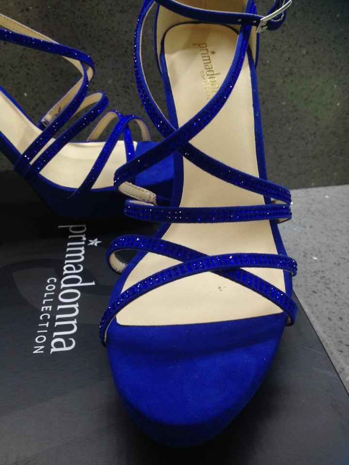 Queste maledetta scarpe blu!! - 3