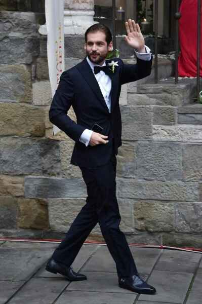 A -284 è arrivato anche l'abito dello sposo!!!!! - 3