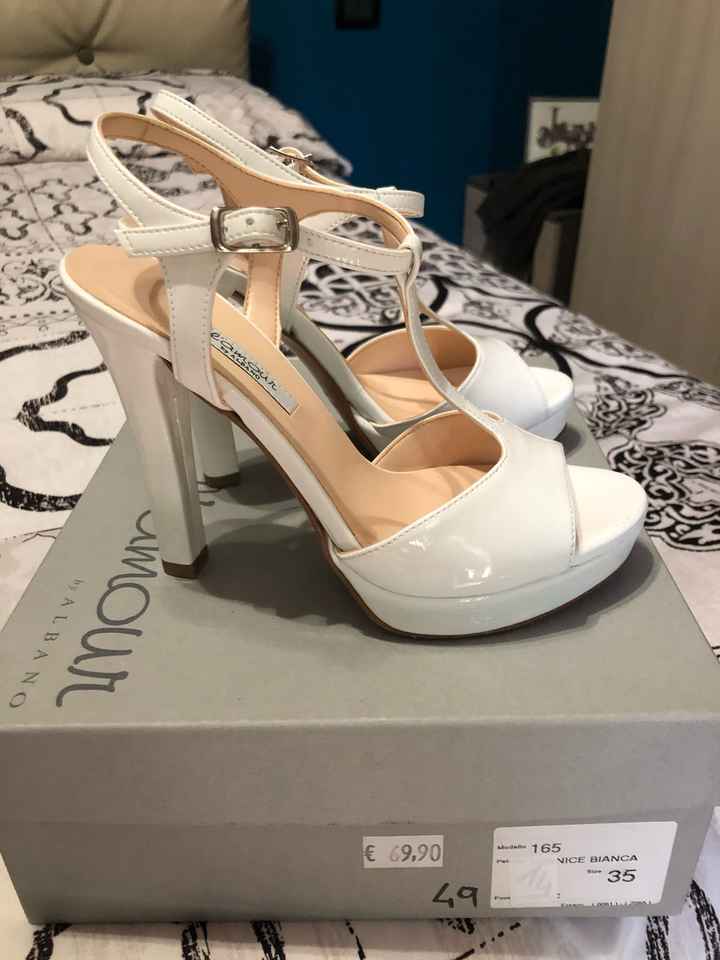 Quanto vi sono costate le scarpe da sposa? - 1