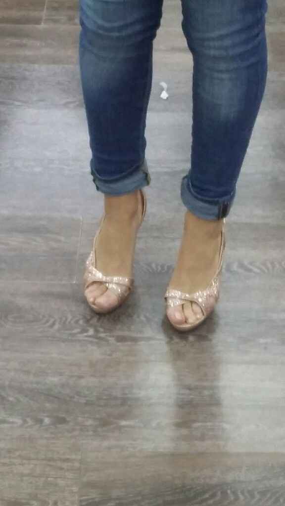Scarpe trovateeeee - 2