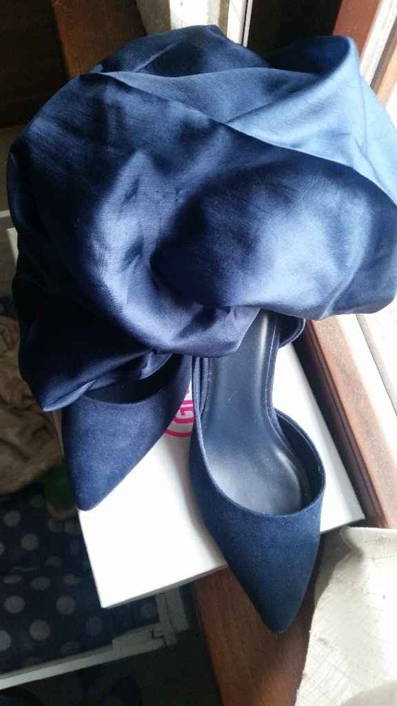 scarpe e foulard