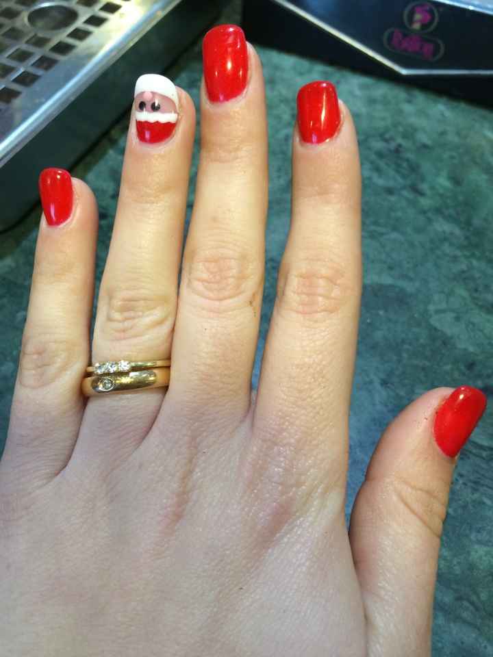 Appassionata di unghie  - 1