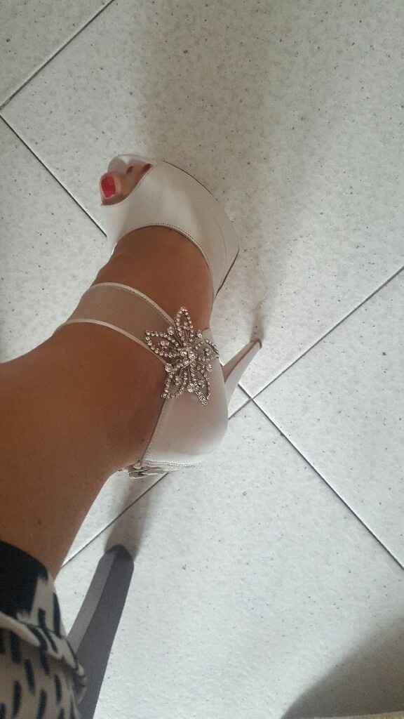 A -2 ecco le mie scarpe - 1