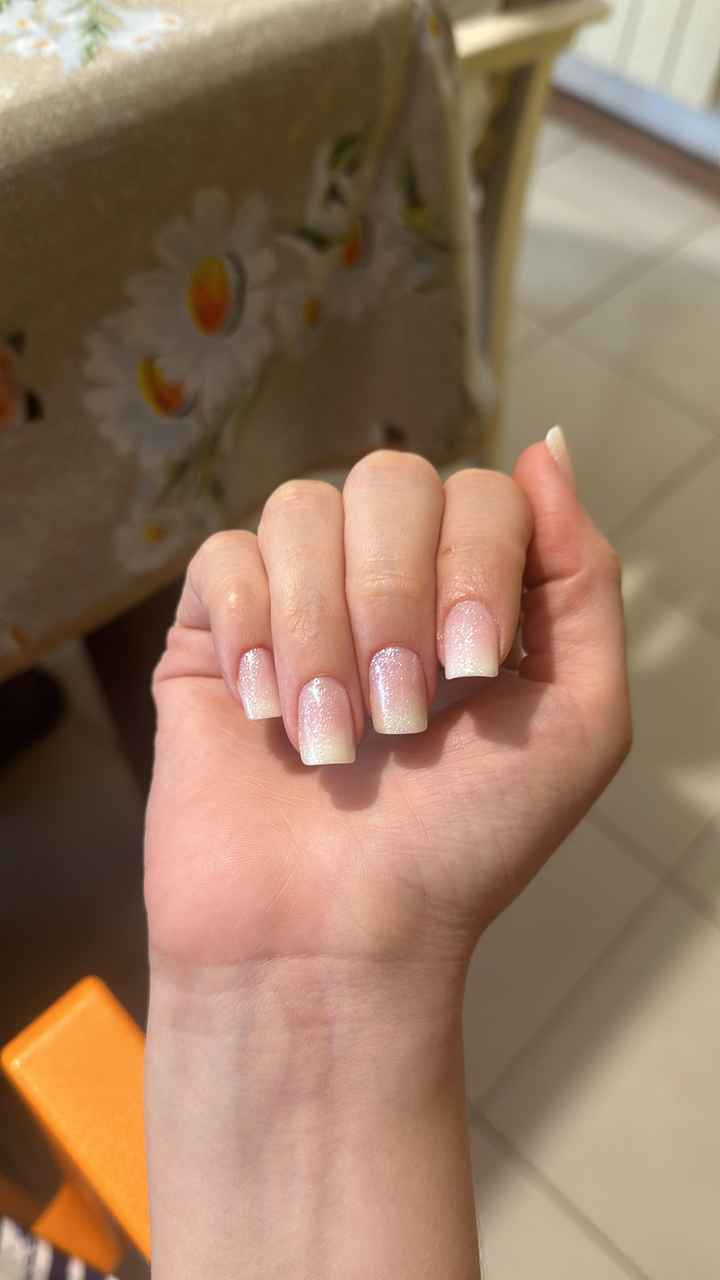 Che genere di nails farete per il grande giorno? - 1