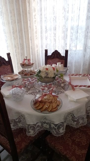 Tavola per gli ospiti 1