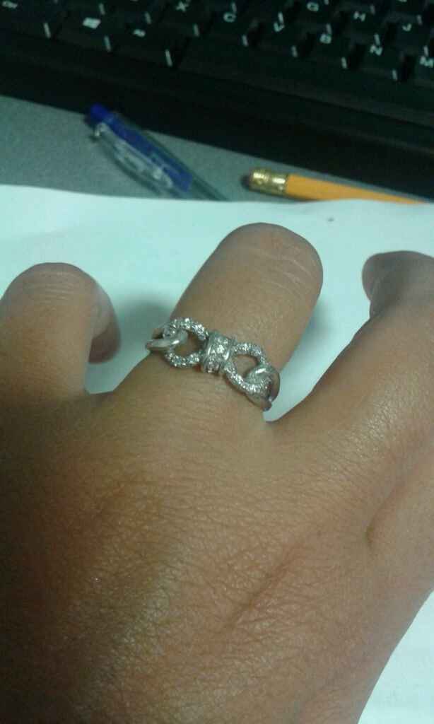 Che ne dite di postare i vostri anelli di fidanzamento? - 1