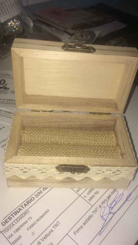 Cuscino o scatolina portafedi - 2