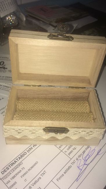 Cuscino o scatolina portafedi - 2