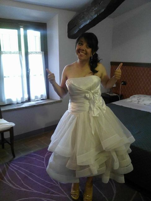 Abito sposa corto davanti e con strascico, vi piace? - 1