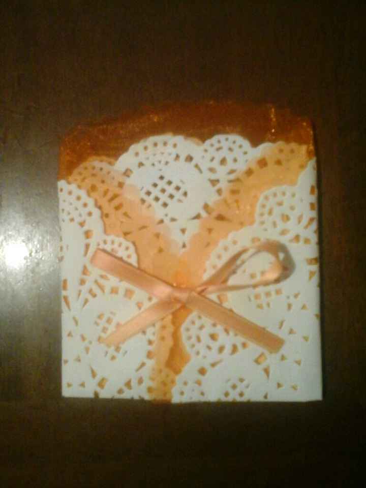 Per la confettata metto i sacchettini per portare i confetti a casa? - 1