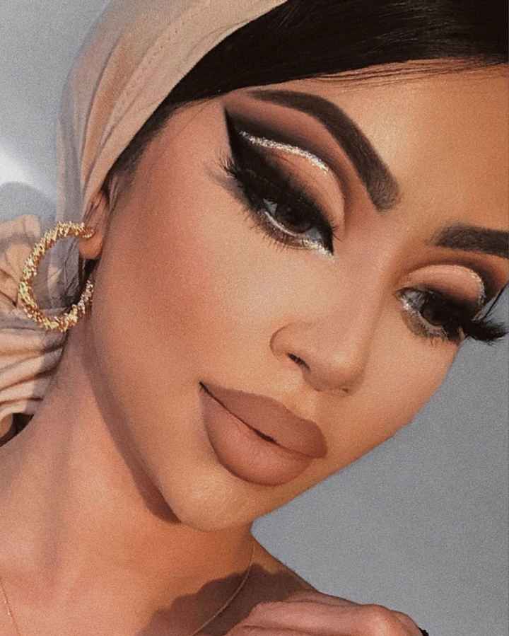 Cerco make up Artist per trucco sposa🖤 - 1