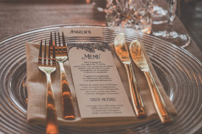 Acconciatura e segnaposto 1