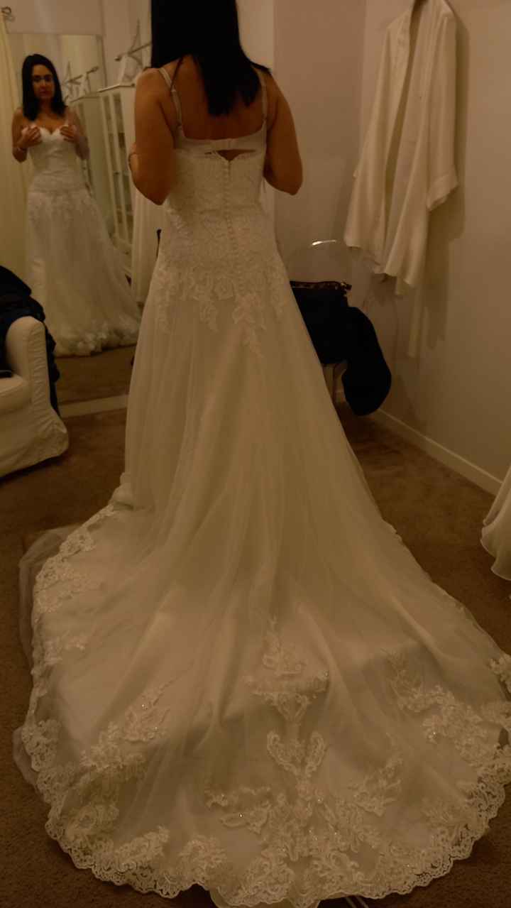 Pizzo Chantilly o raso duchesse - 1