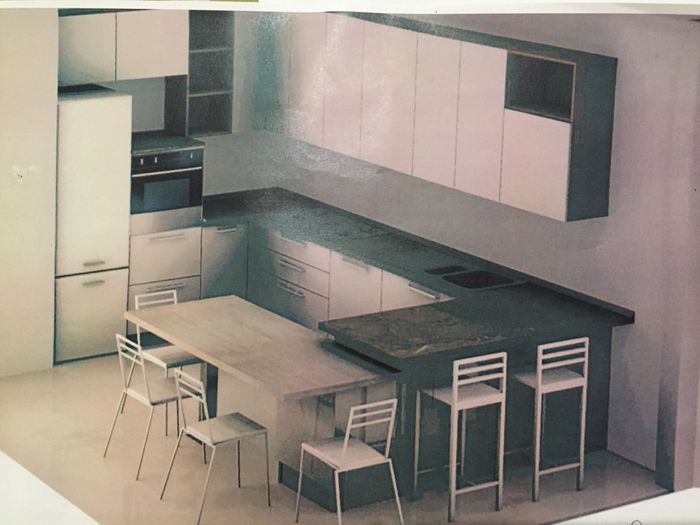 Cucina ad angolo e con penisola - 1