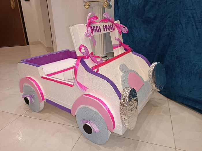 Macchina porta bomboniere