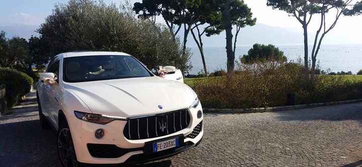 Che macchina avete scelto per il grande giorno 👰🏻 - 1