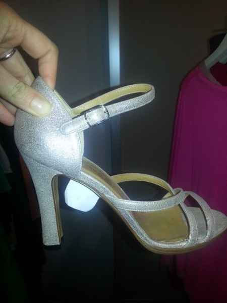 Cosa ne pensate di queste scarpe? - 1