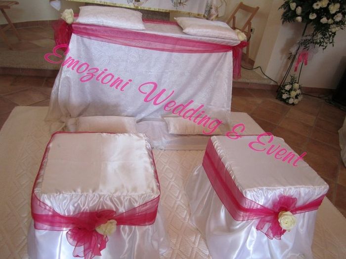 addobbo altare e banchetto sposi che mi piace