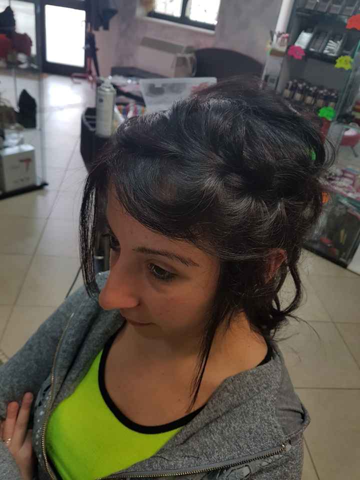 Acconciatura e velo ( sono disperata) - 1