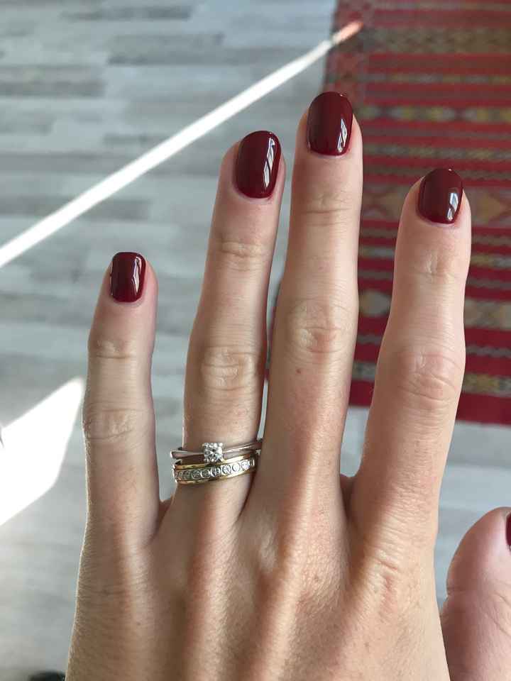 Solitario :domanda un po' frivola : quante volte lo guardate , vi piace? Lo volevate diversamente? P