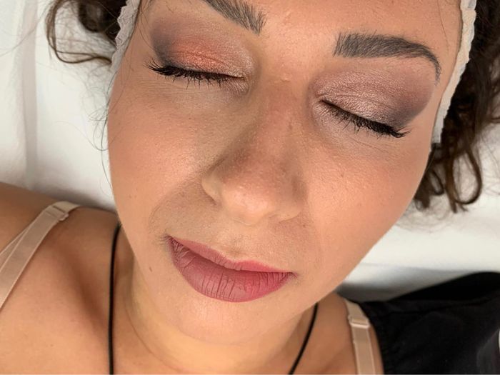 Acconciatura e trucco  cosa ne pensate ? - 2