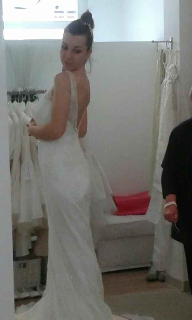 Chi mi fa vedere gli abiti che pensavate di scegliere e poi avete cambiato? - 1