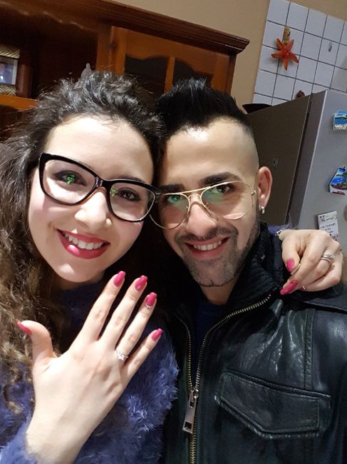 E ora mostraci una foto del tuo anello di fidanzamento! 26