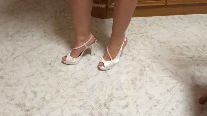 Scarpe .. e siamo a 2 paia 😂 - 1