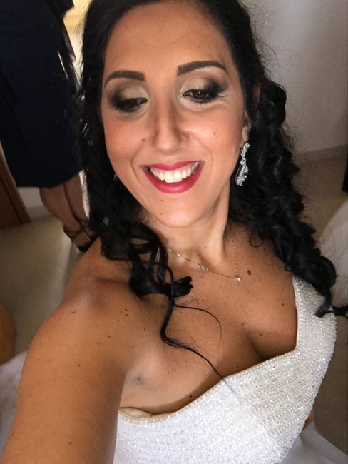 Abito con scollo a cuore - 1