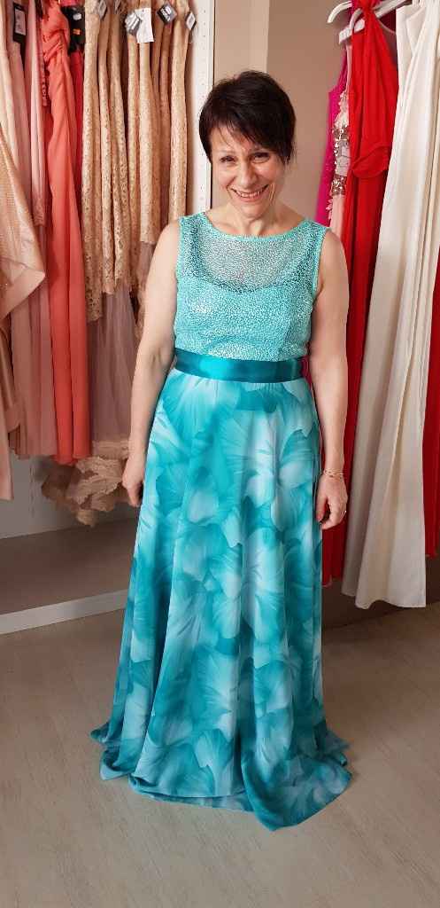 e anche la mia mamma ha il vestito 💚 - 1