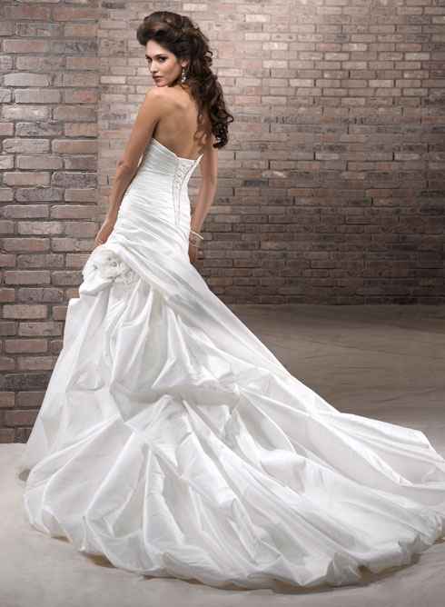 Abito sposa maggie