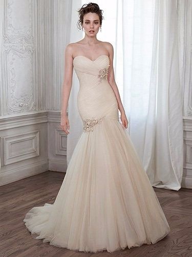 MG modello Lacey 3