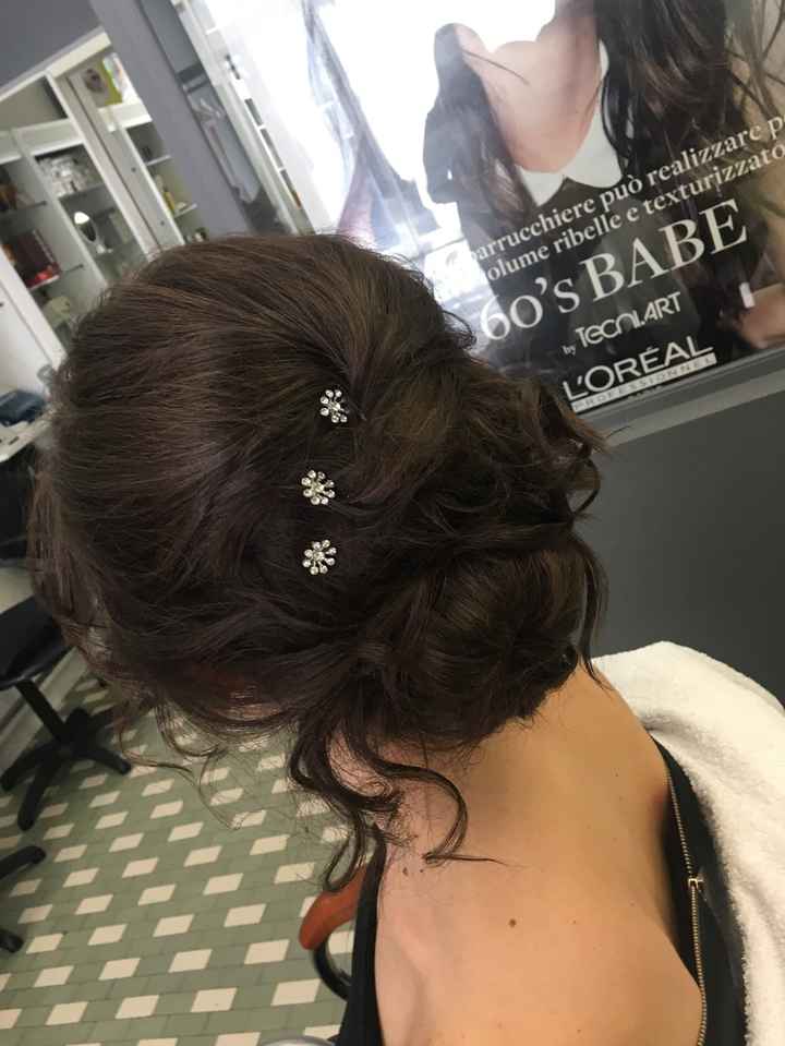 Come sistemare capelli abbastanza corti, fini e che fanno schifo? - 1